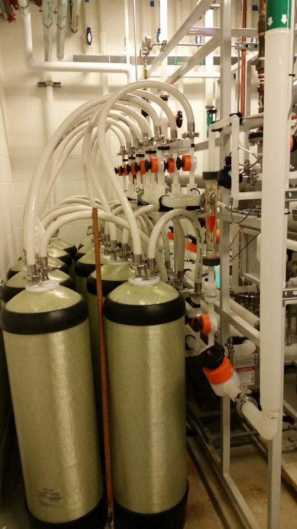 Commercial water filtration system in Chicagoland